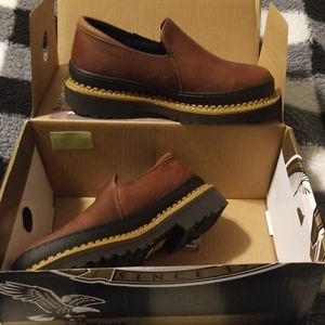 Women's Georgia boots slip on's.